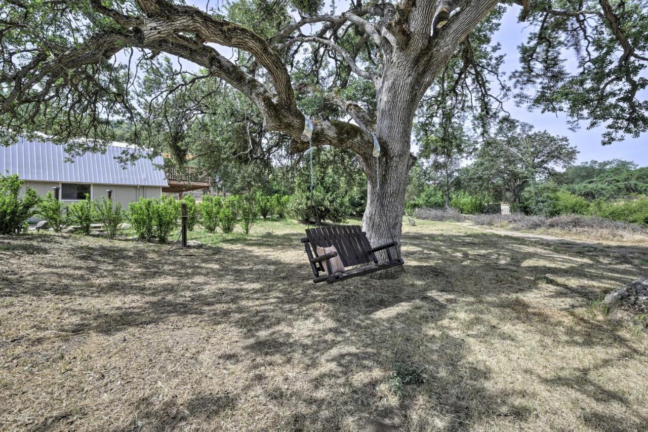Family Near Kings And Sequoia National Parks! Holiday home